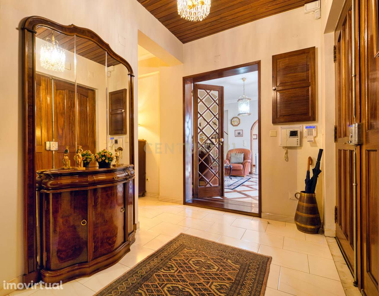 Moradia T6 + 2 +sótão e anexo perto da Praia da Costa da Caparica - Vi - Grande imagem: 4/60