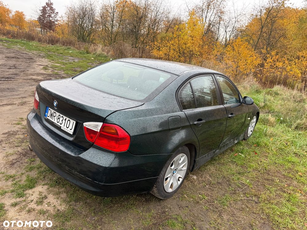 BMW Seria 3 318i - 13