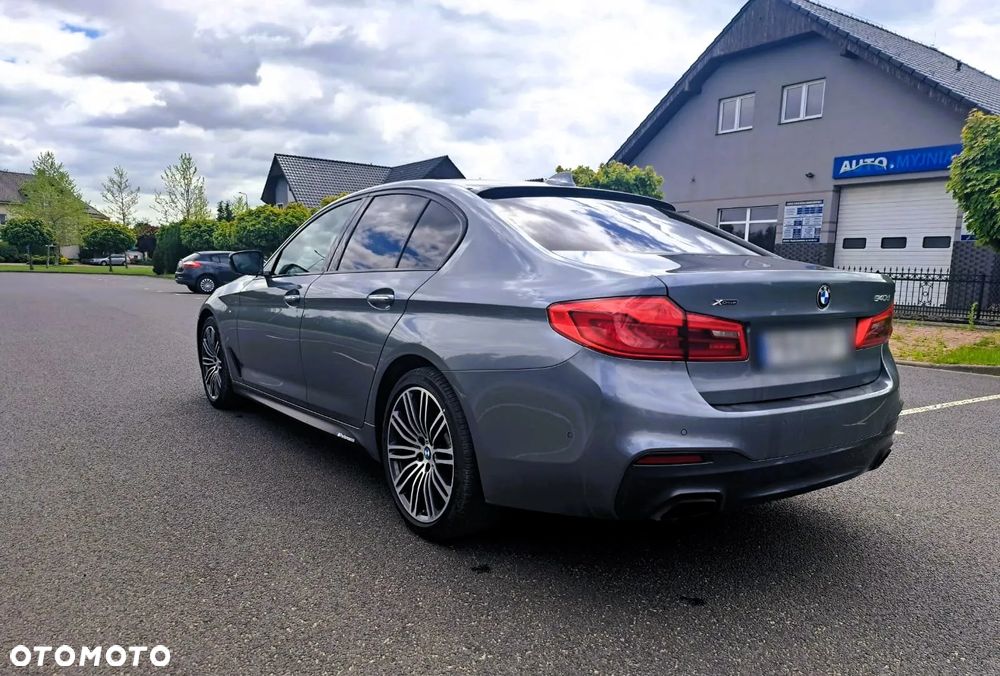 BMW Seria 5 540d xDrive - 4