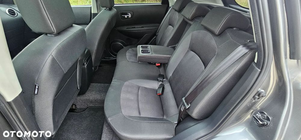 Nissan Qashqai 1.6 360 - 15