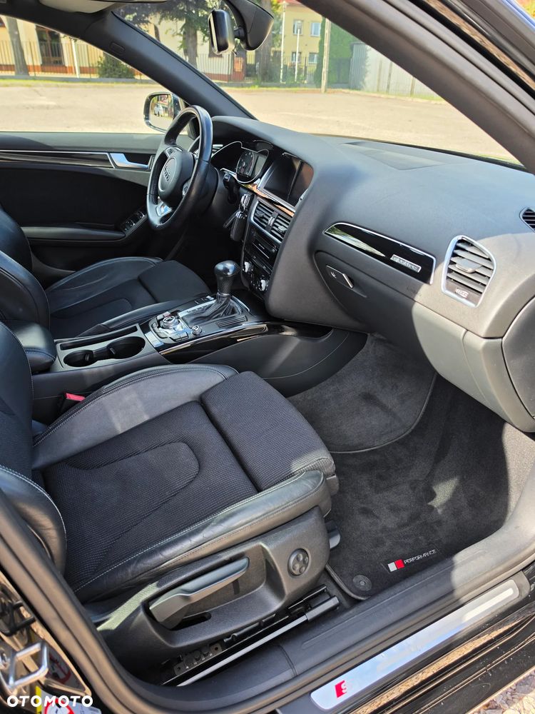 Audi A4 Avant - 28