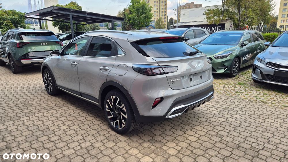 Kia XCeed 1.6 T-GDI Tribute DCT - 6