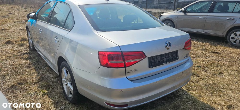 Volkswagen Jetta 1.2 TSI Comfortline CityLine - 2