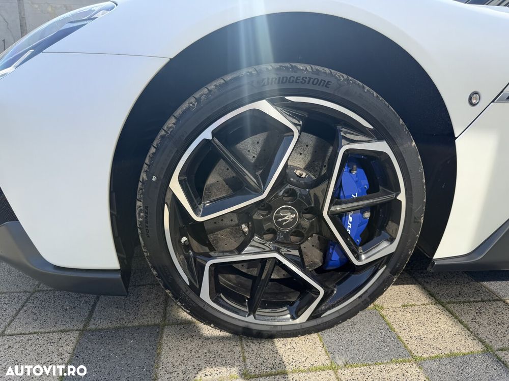 Maserati MC20 Standard - 19