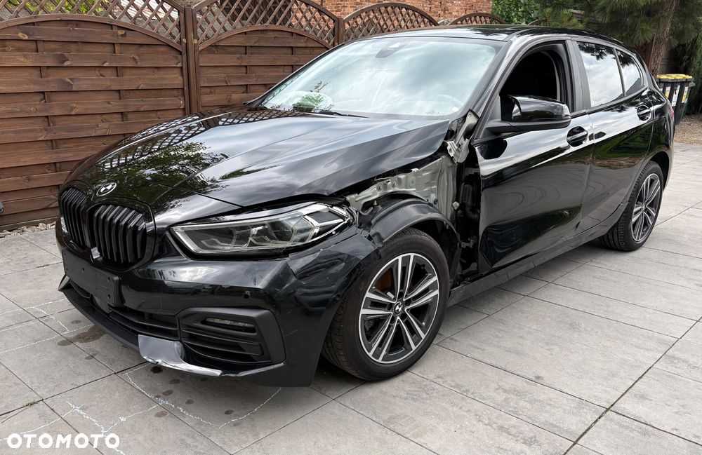 BMW Seria 1 116d Sport Line Shadow - 4
