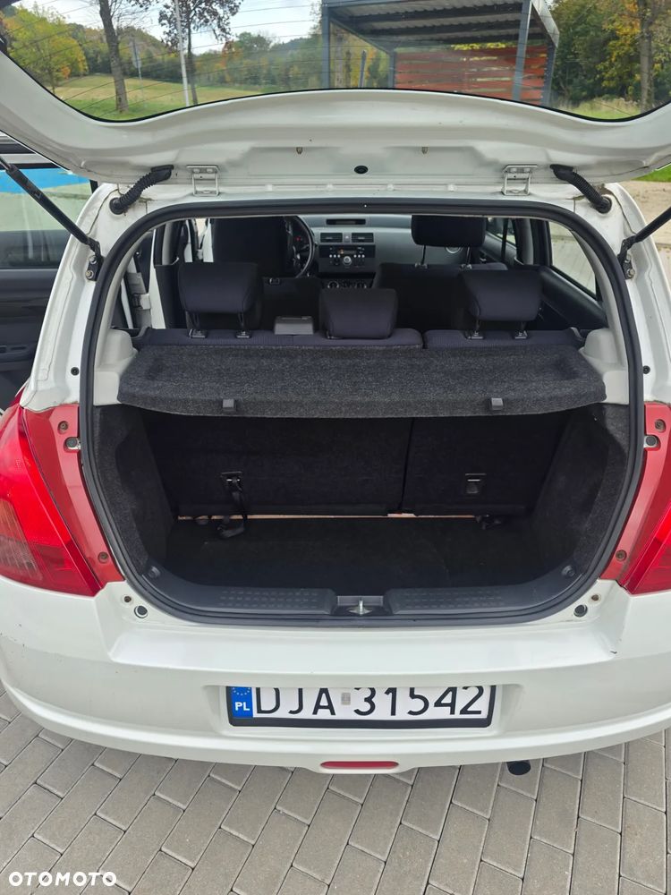 Suzuki Swift 1.3 Comfort - 13