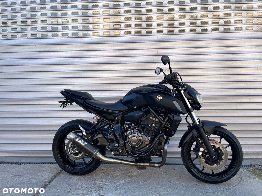 Yamaha MT - 21