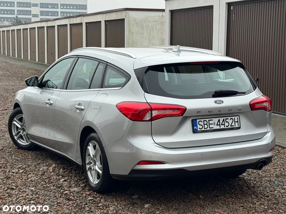 Ford Focus 1.5 TDCi SYNC Edition - 2