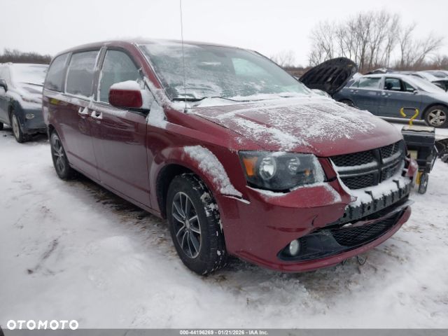 Dodge Grand Caravan - 18
