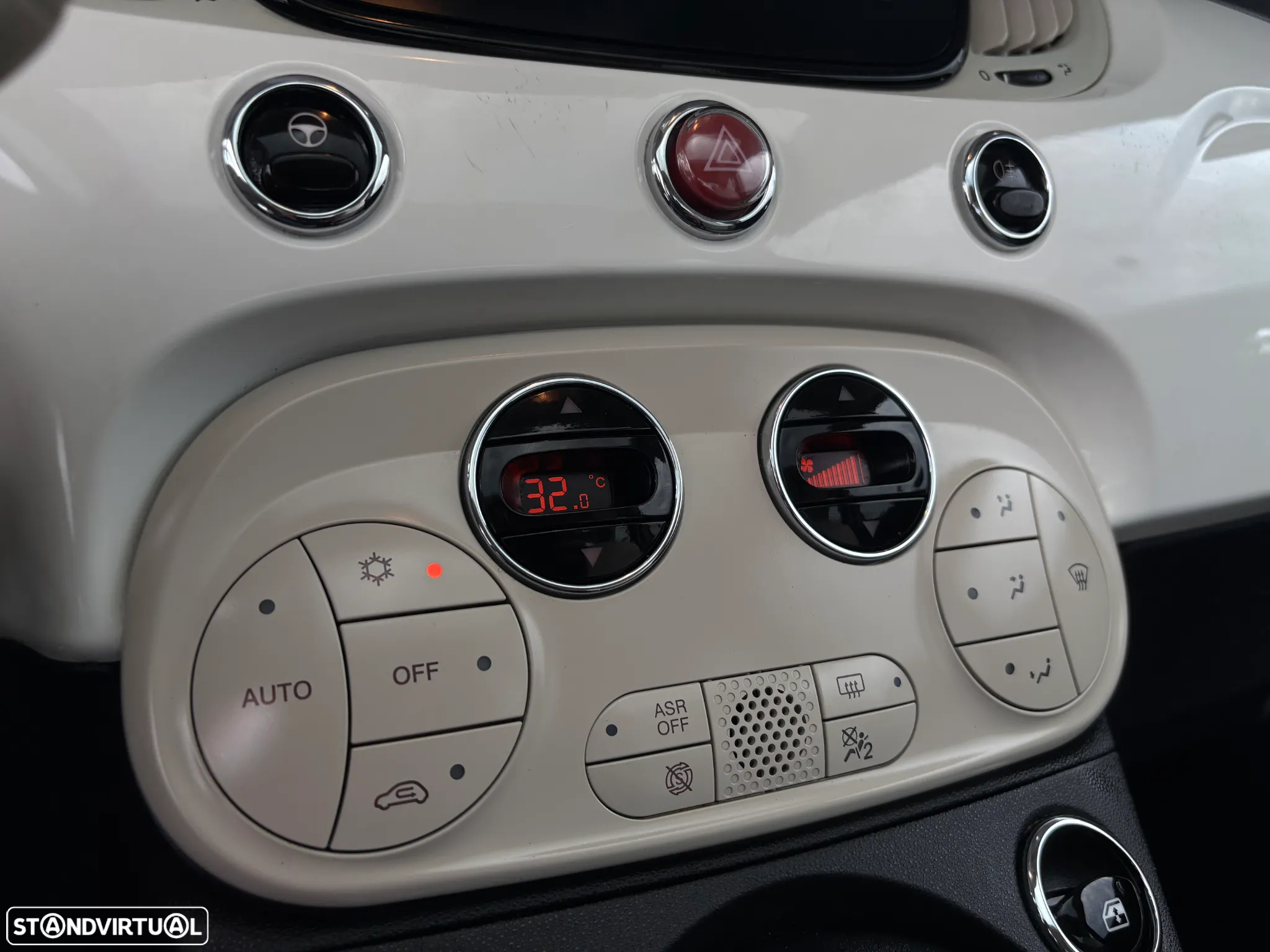 Fiat 500 1.0 Hybrid Connect - 12