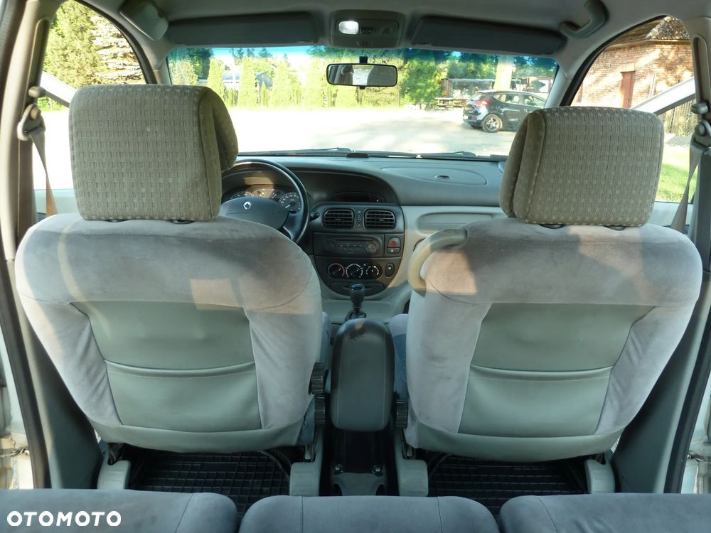 Renault Scenic 1.6 16V Authentique - 20