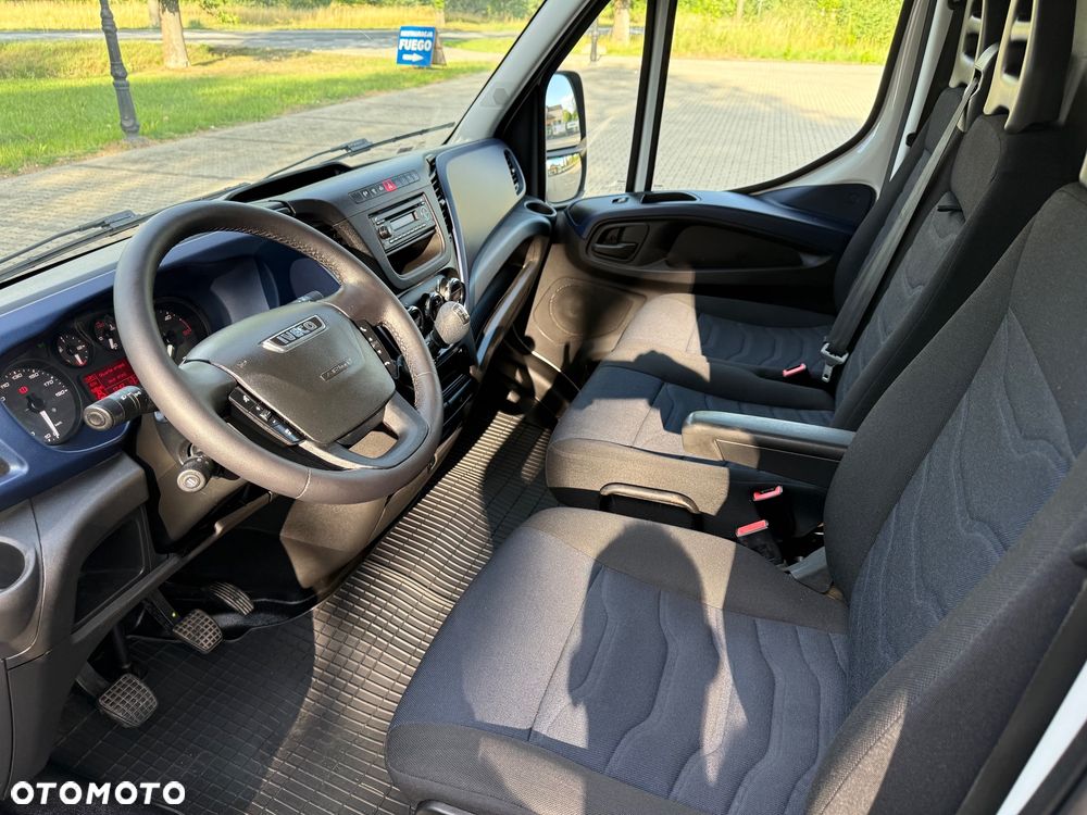 Iveco DAILY 35S15 - 22
