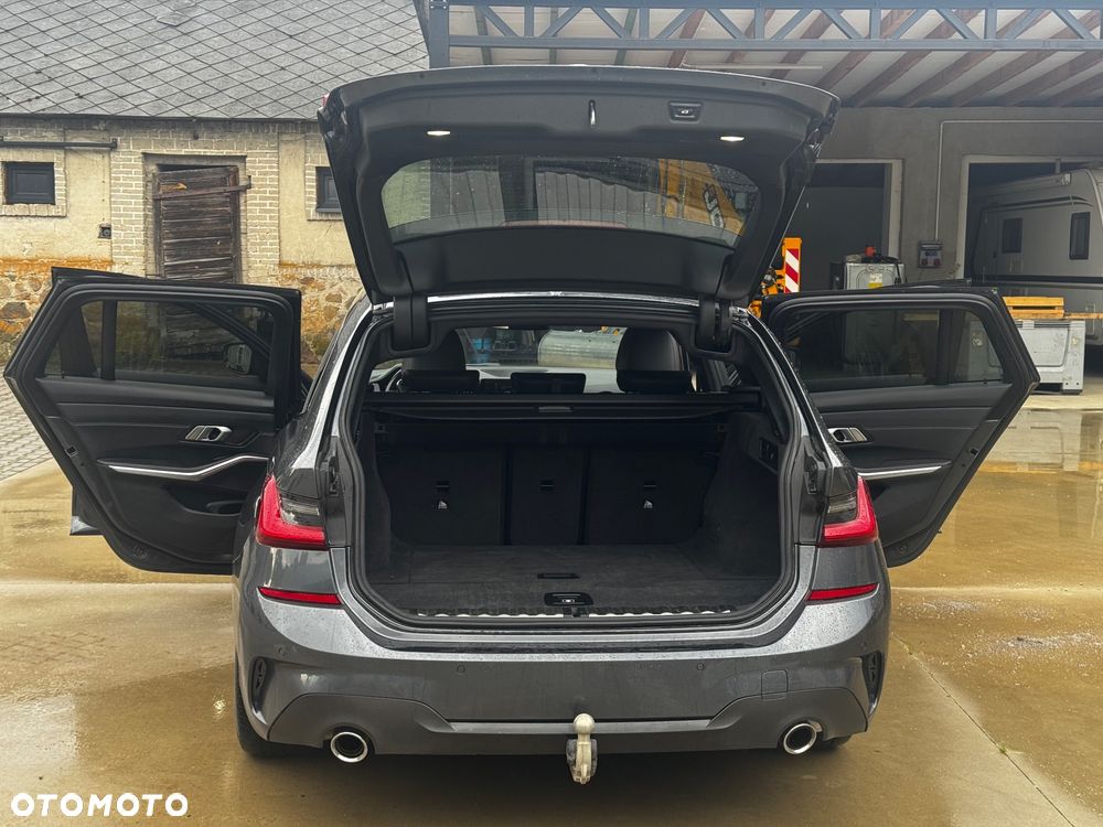 BMW Seria 3 320d xDrive - 8