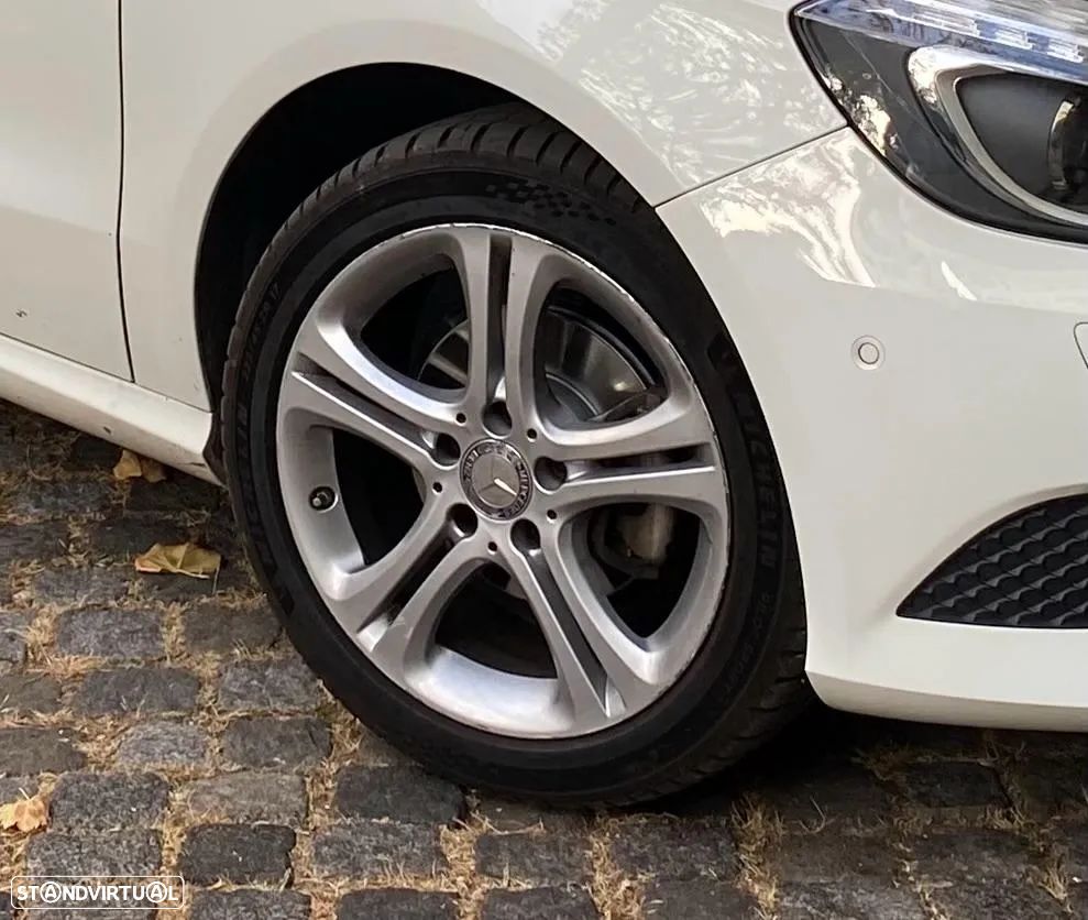 Mercedes-Benz A 180 CDi BE Urban Aut. - 4