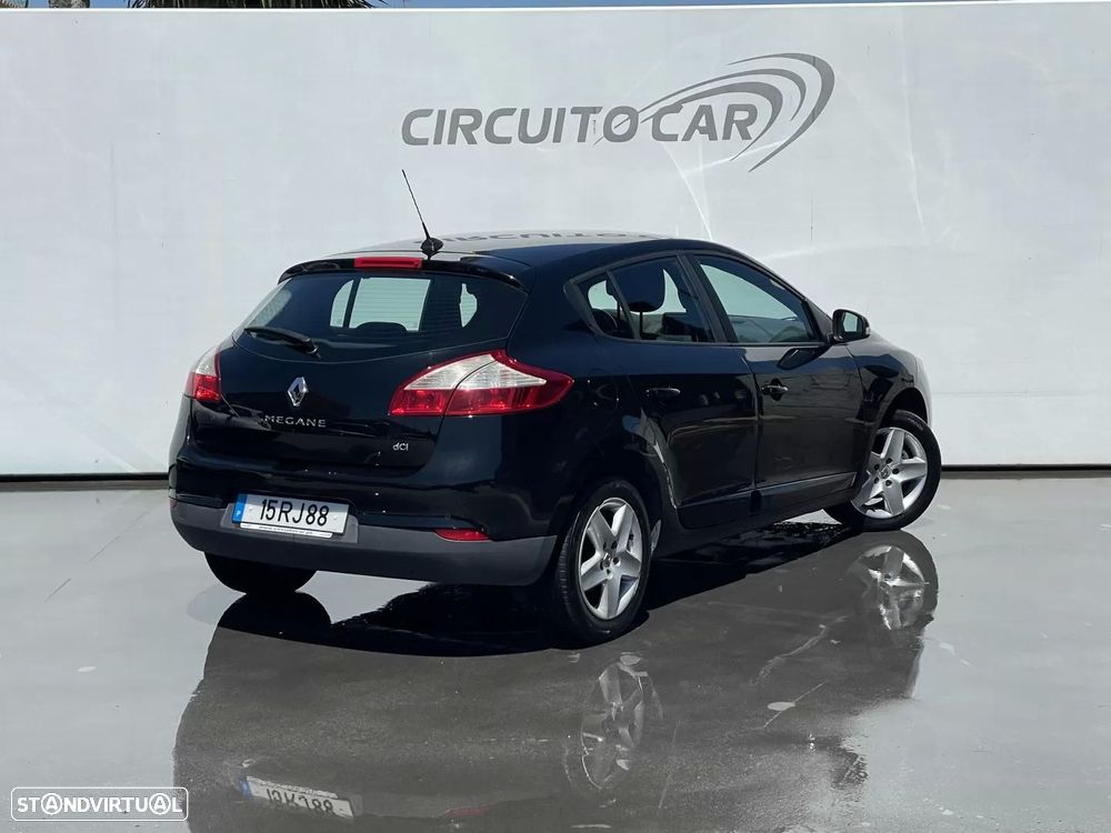 Renault Mégane 1.5 dCi Dynamique S - 8