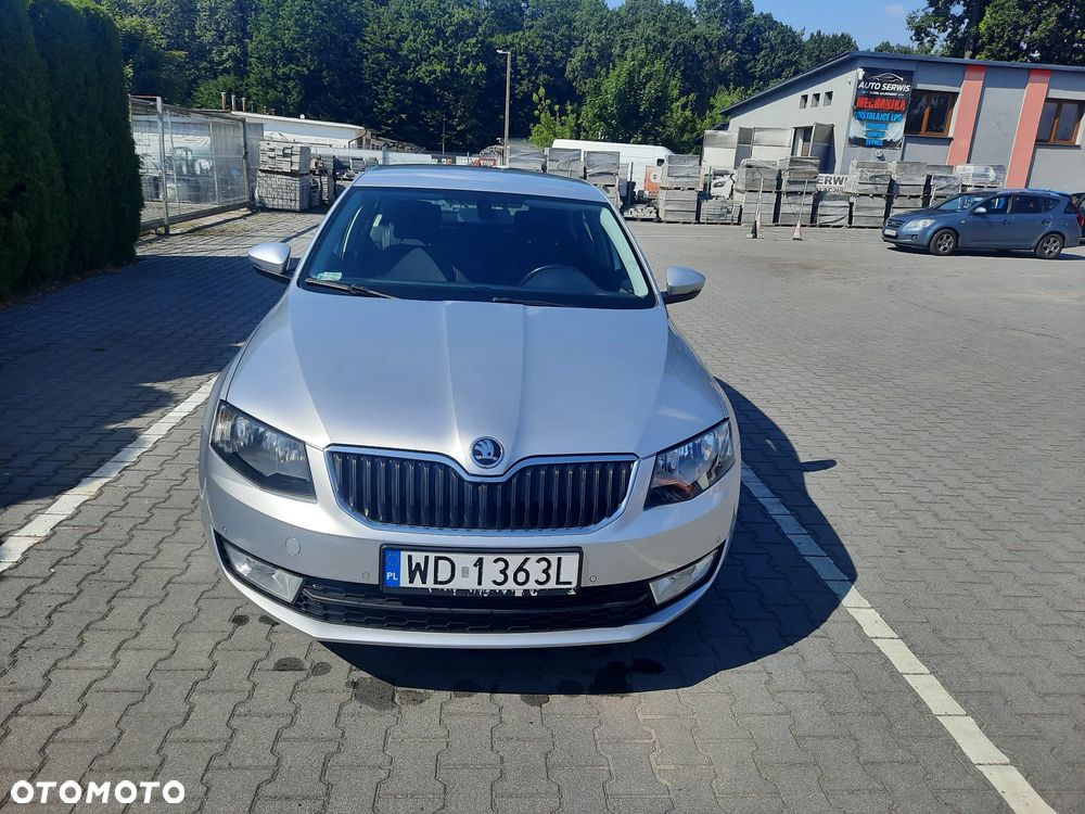 Skoda Octavia 1.6 TDI Ambition - 2
