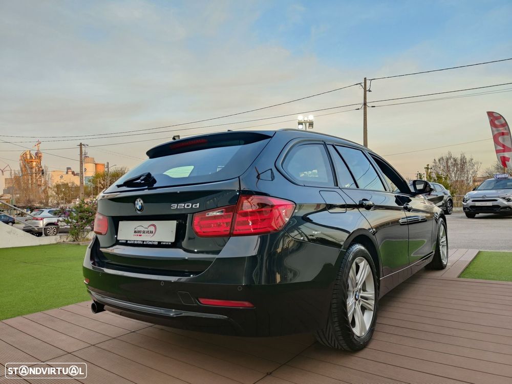 BMW 320 d Auto Line Sport - 16