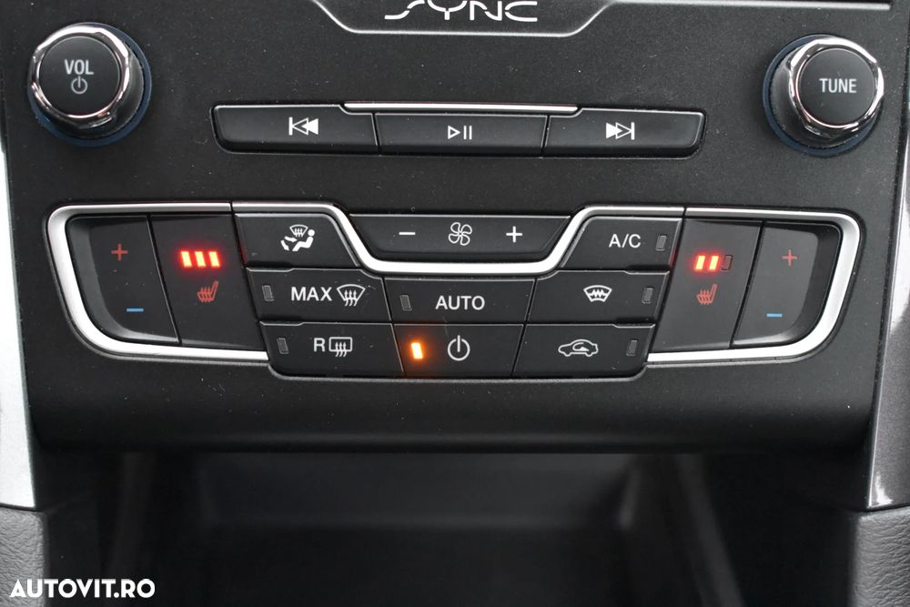 Ford Mondeo 2.0 EcoBlue Titanium - 8