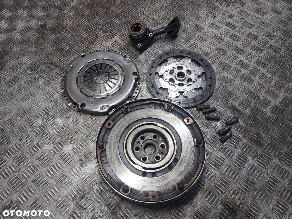 KOŁO DWUMASOWE + TARCZA + DOCISK + ŁOŻYSKO C-MAX I MK1 2.0 16V 3M51-6477-EB - 1