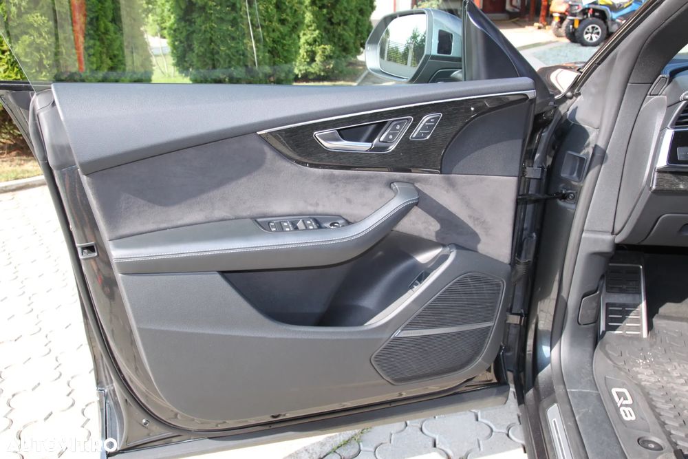 Audi Q8 - 15