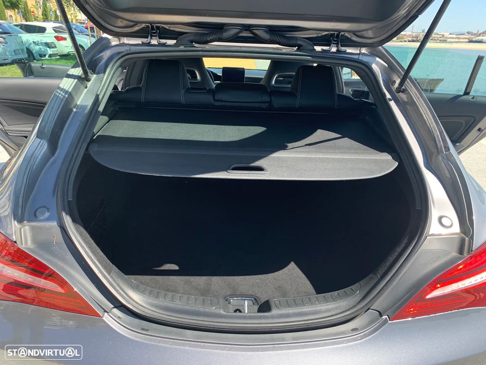 Mercedes-Benz CLA 180 - 13