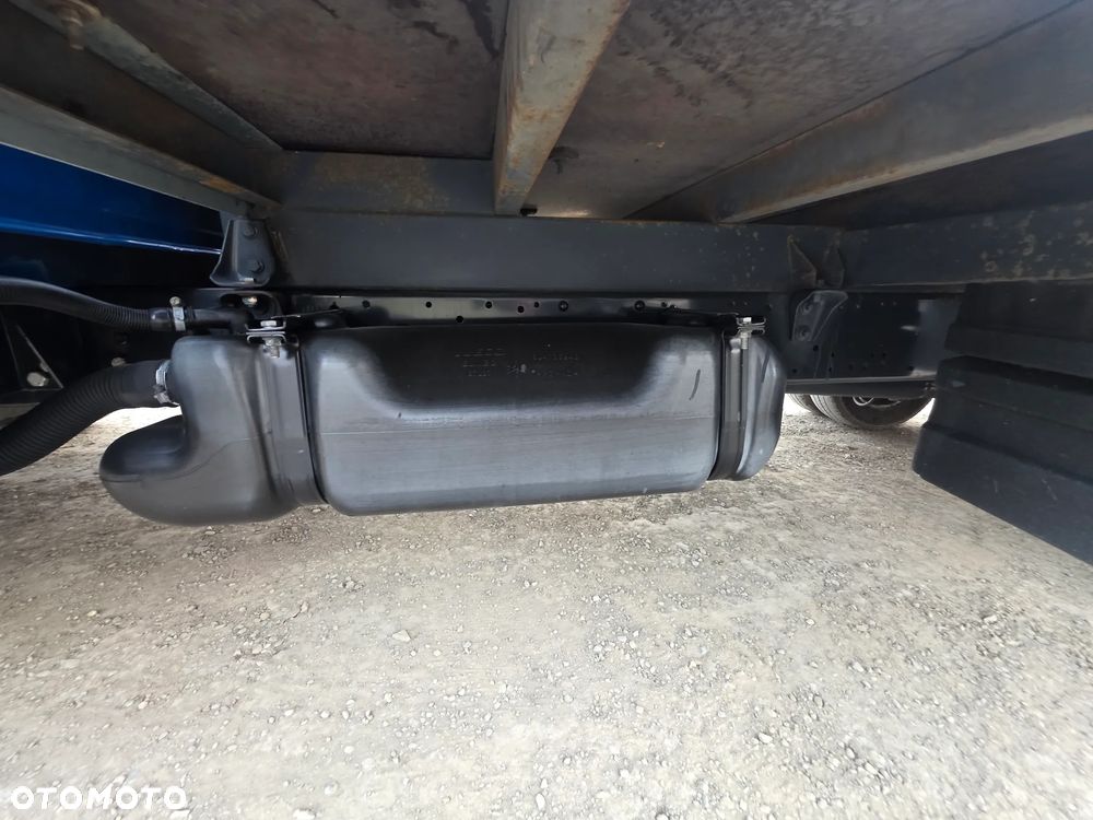 Iveco Daily 35c-15 Kontener 4.20 M + Winda ! Super Stan  ! 3.0 HPI  ! 150 Km ! - 12