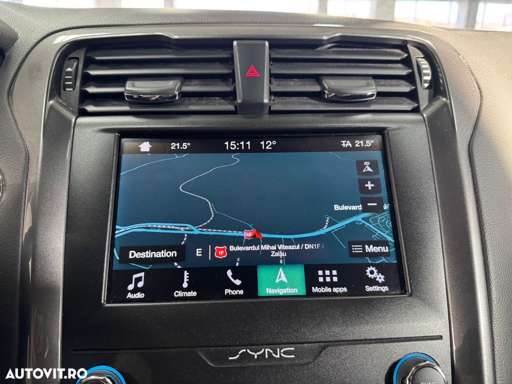 Ford Mondeo 2.0 HEV Titanium - 14