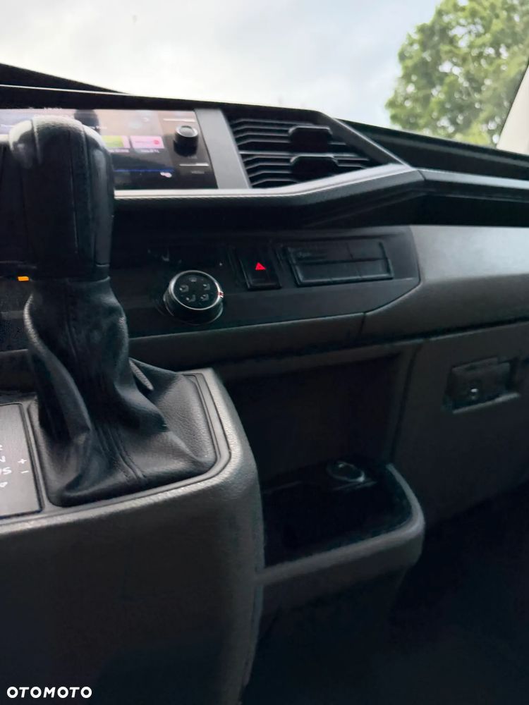 Volkswagen Transporter - 20