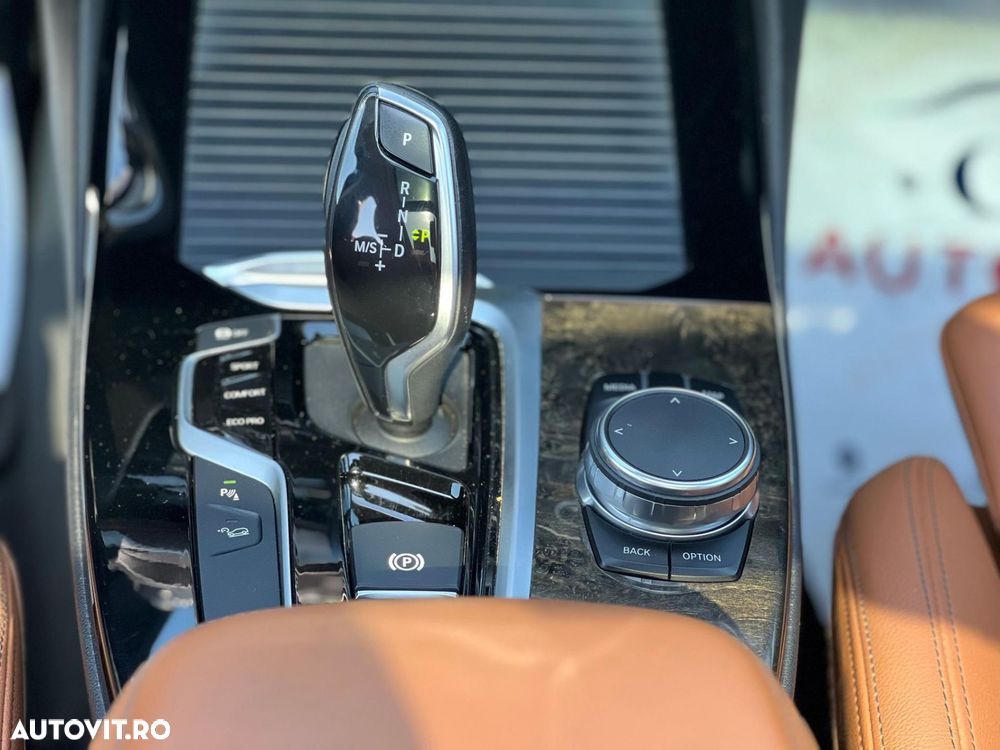 BMW X3 xDrive30i AT xLine - 19