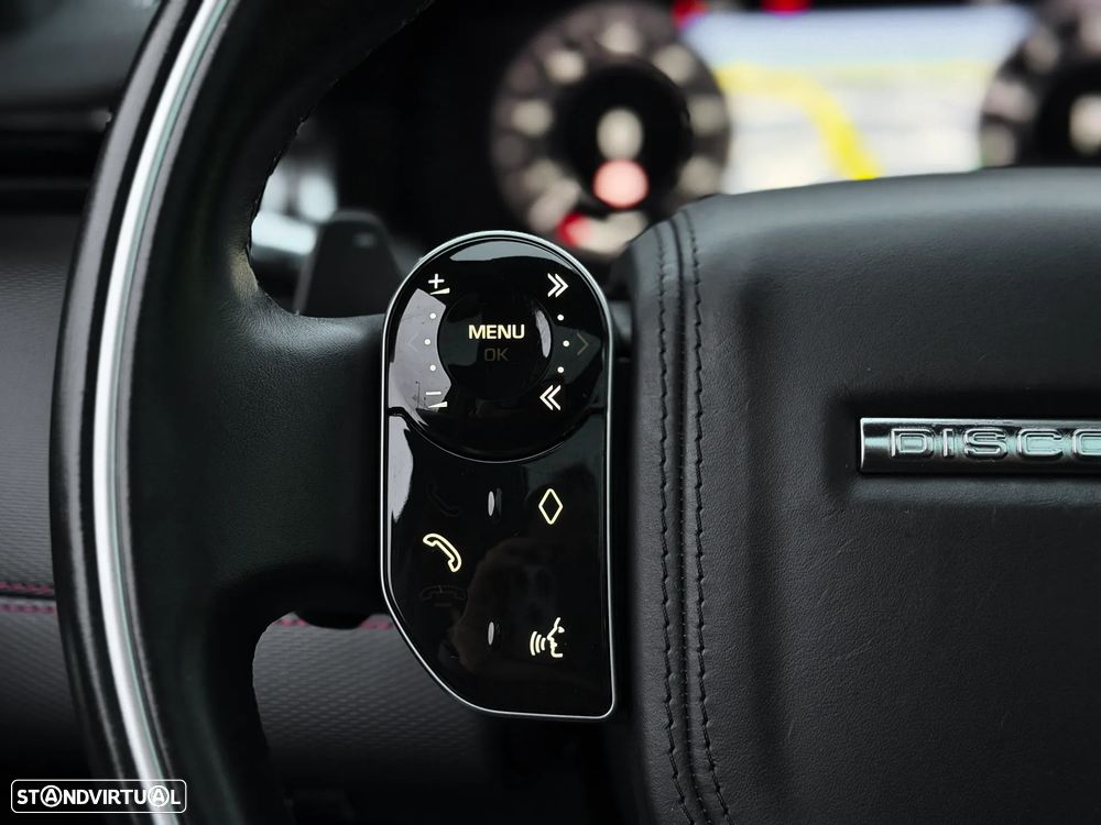 Land Rover Discovery Sport 1.5 I3 P300e AWD R-Dynamic SE - 31