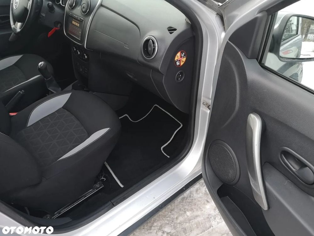 Dacia Sandero Stepway - 38