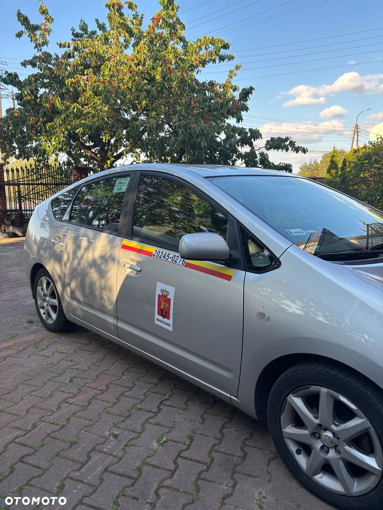 Toyota Prius 1.5 VVT-i Sol (nav) - 2