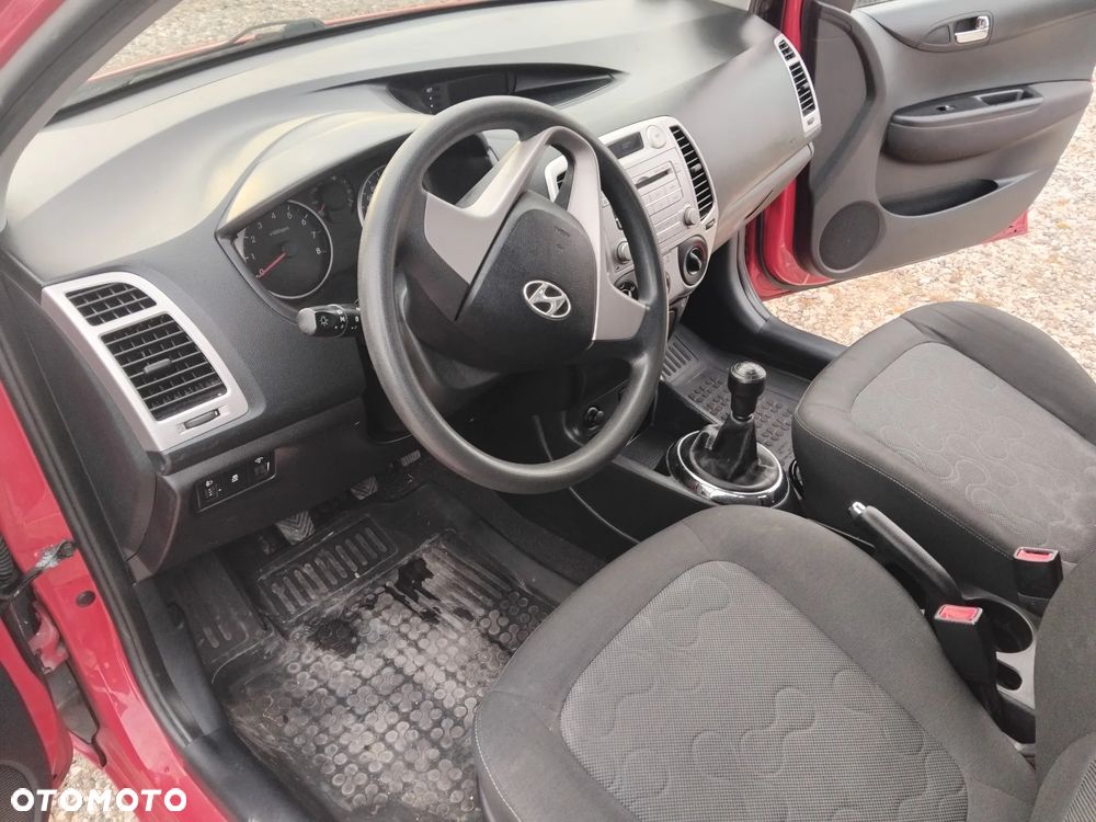 Hyundai i20 1.2 Comfort - 11