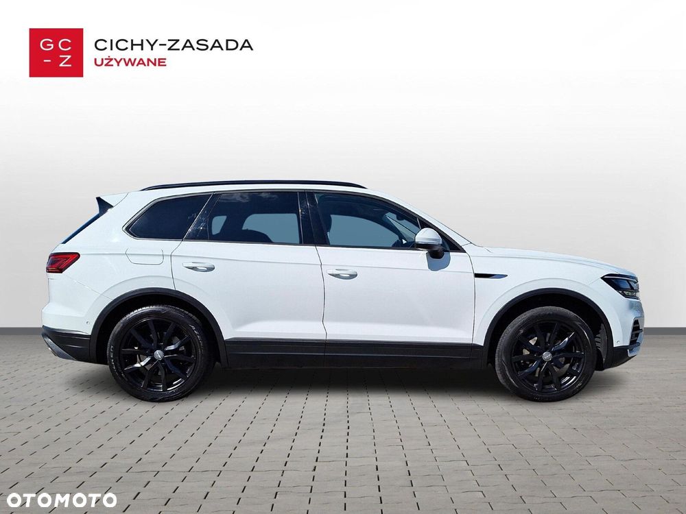 Volkswagen Touareg - 4