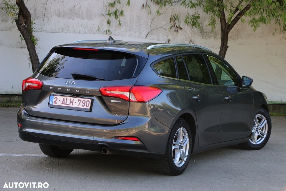 Ford Focus 1.0 EcoBoost Hybrid COOL&CONNECT DESIGN - 3