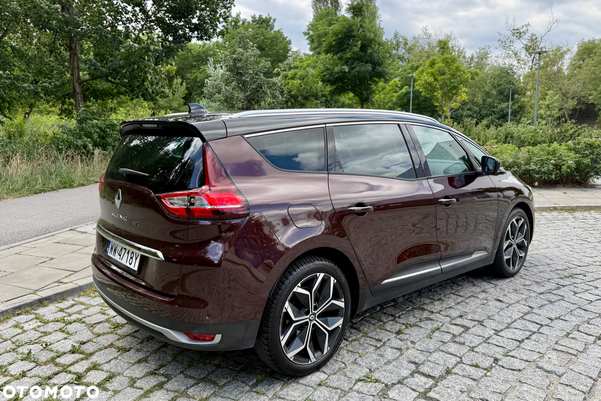 Renault Grand Scenic - 4