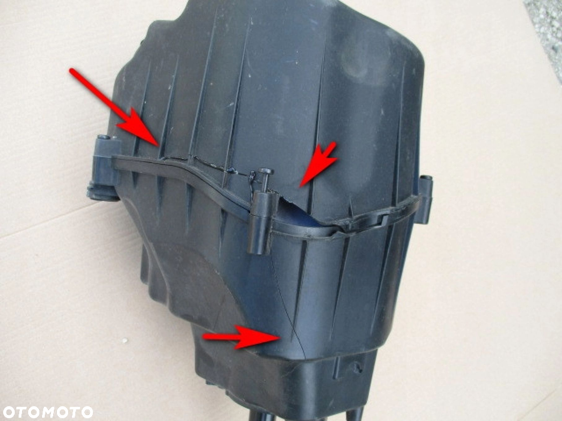 OBUDOWA FILTRA POWIETRZA AUDI A8 D3 4H0133824 - 3