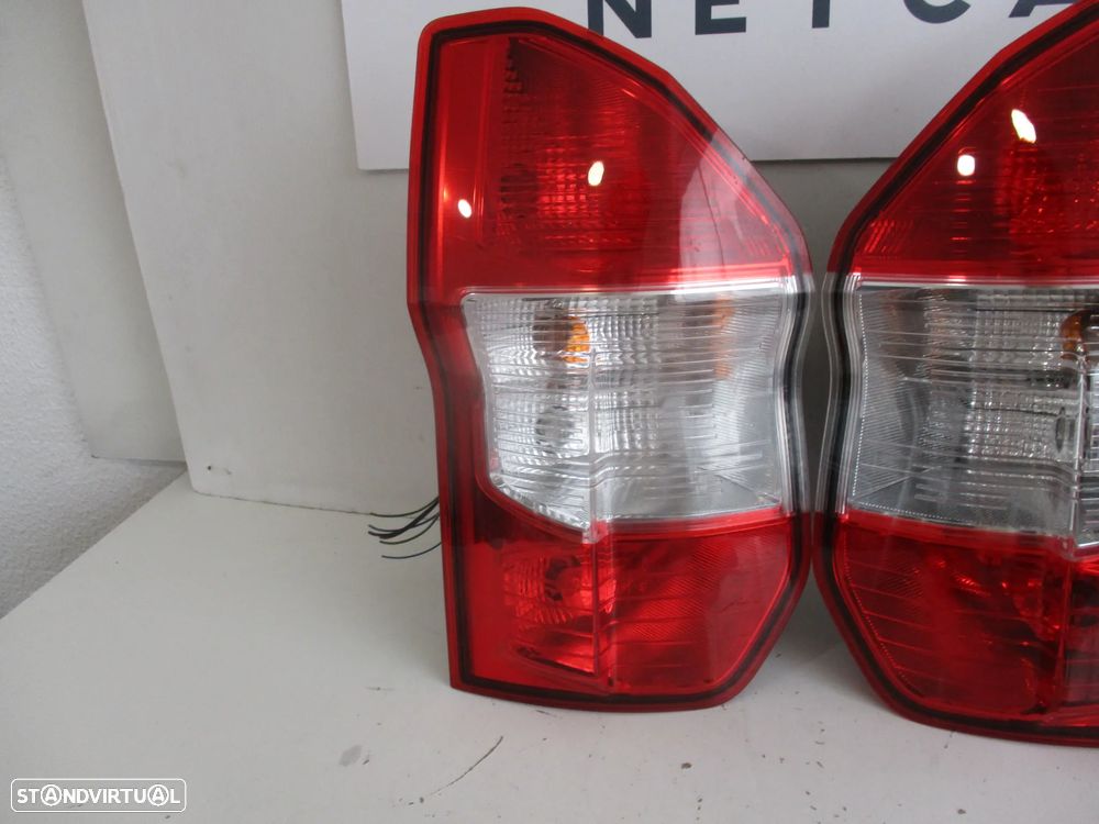 Farolim farol Ford Transit Courier 2015 - 2