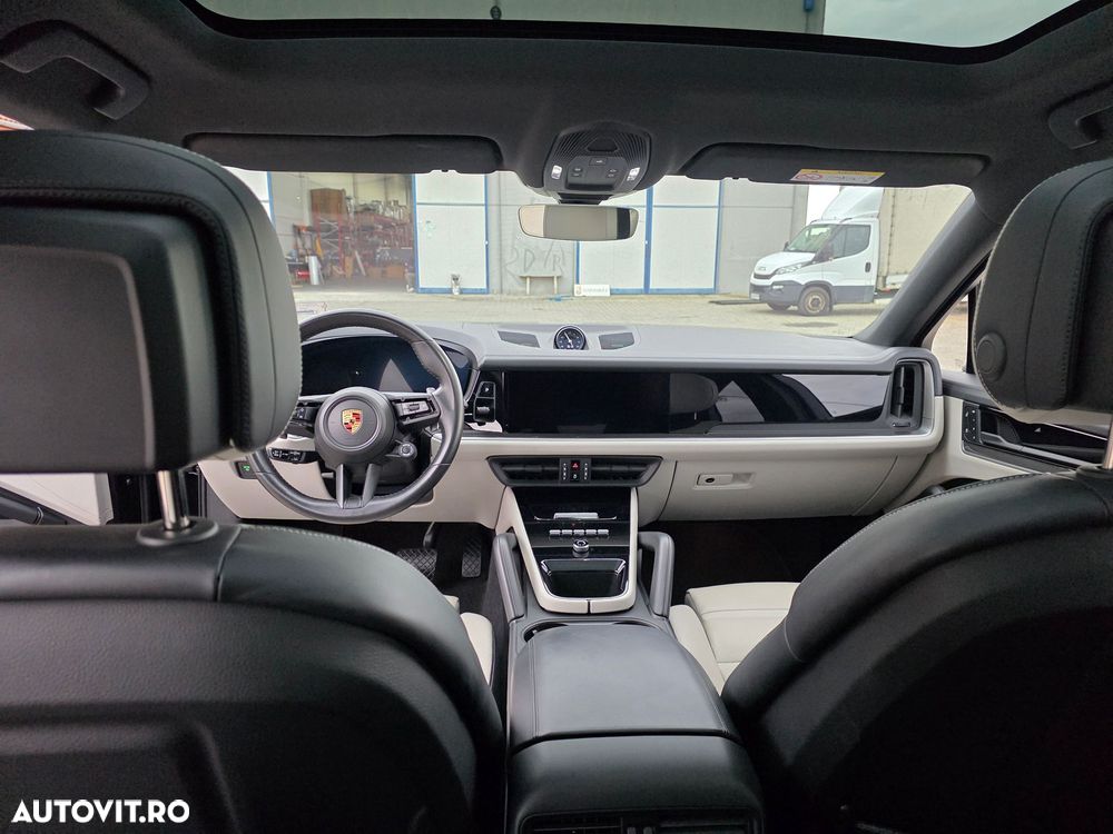 Porsche Cayenne Coupe - 6