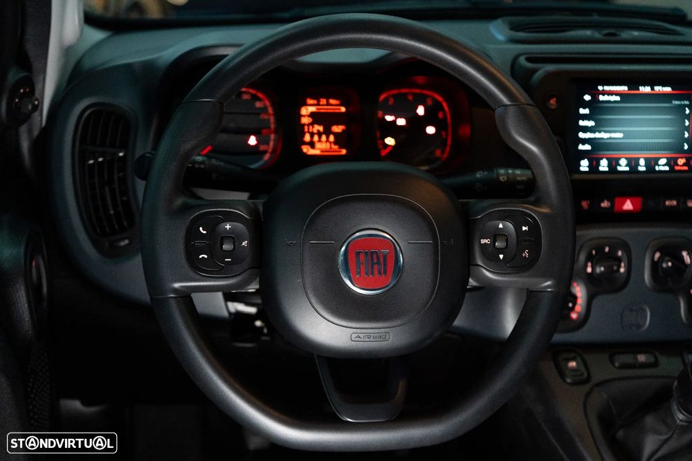 Fiat Panda 1.0 Hybrid City Cross - 12