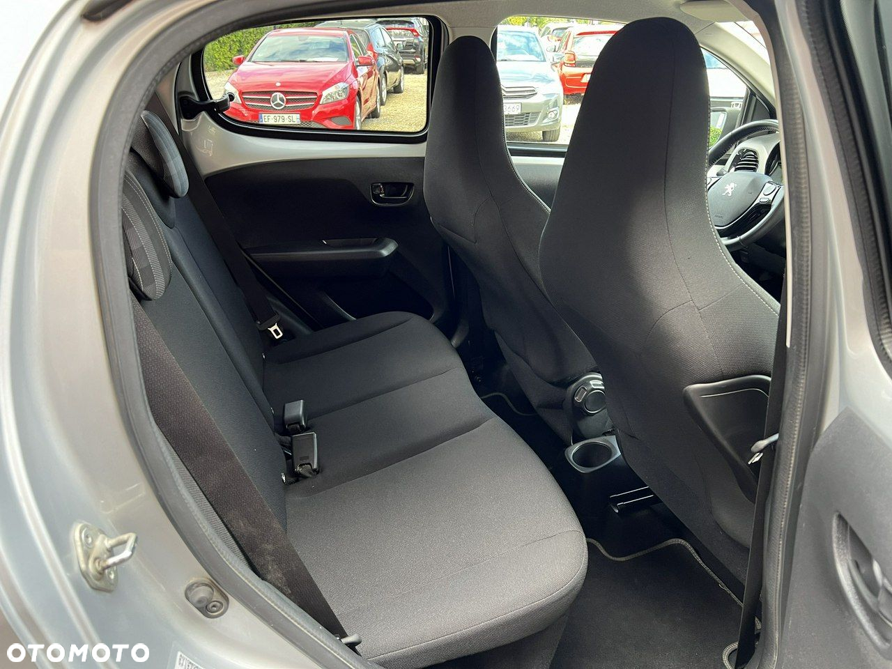 Peugeot 108 - 16