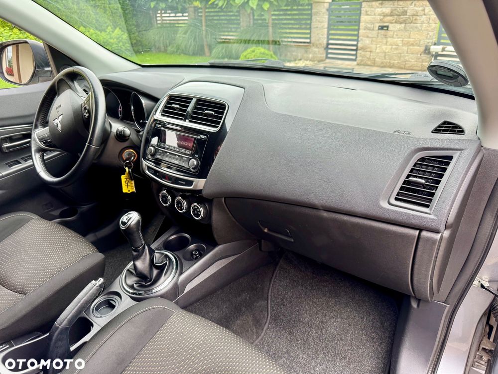 Mitsubishi ASX 1.6 2WD Instyle - 18