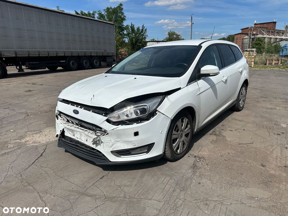 Ford Focus 1.5 TDCi SYNC Edition ASS - 6