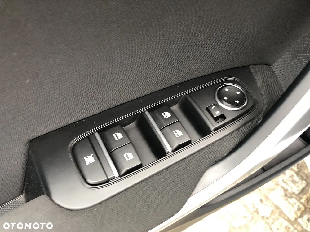 Kia Ceed 1.5 T-GDI L - 28