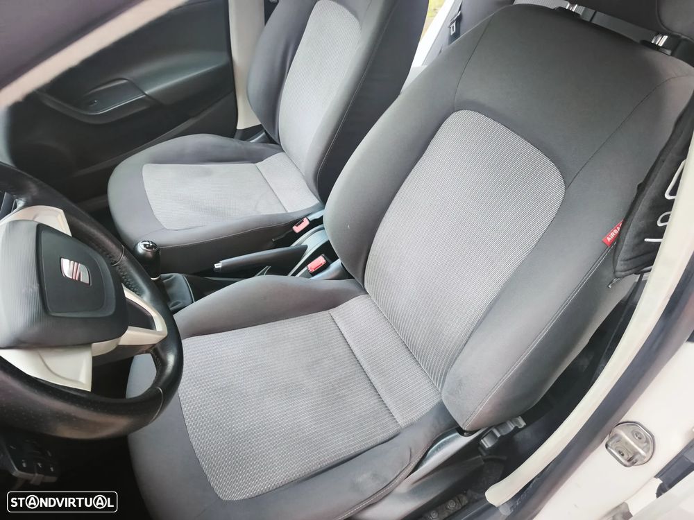 SEAT Ibiza ST 1.6 TDI Style DPF - 16