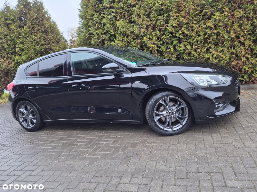 Ford Focus 1.5 EcoBlue STart-Stopp-System ST-LINE - 15