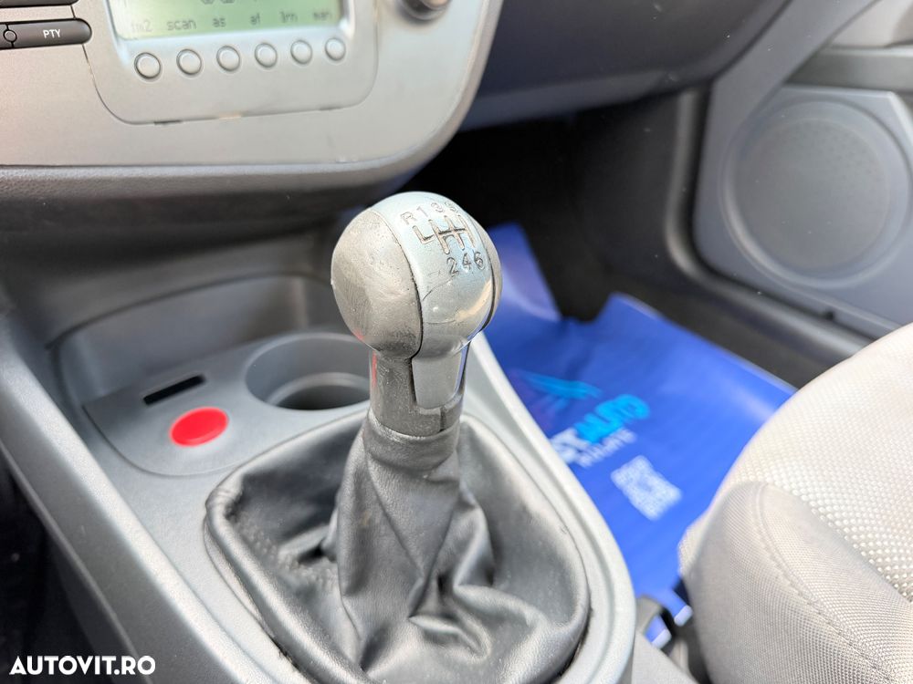 Seat Leon 2.0 TDI DPF Style - 22