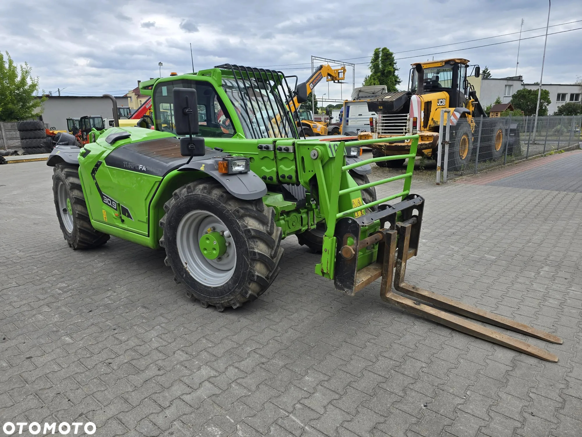 Merlo TF30.9-G - 3