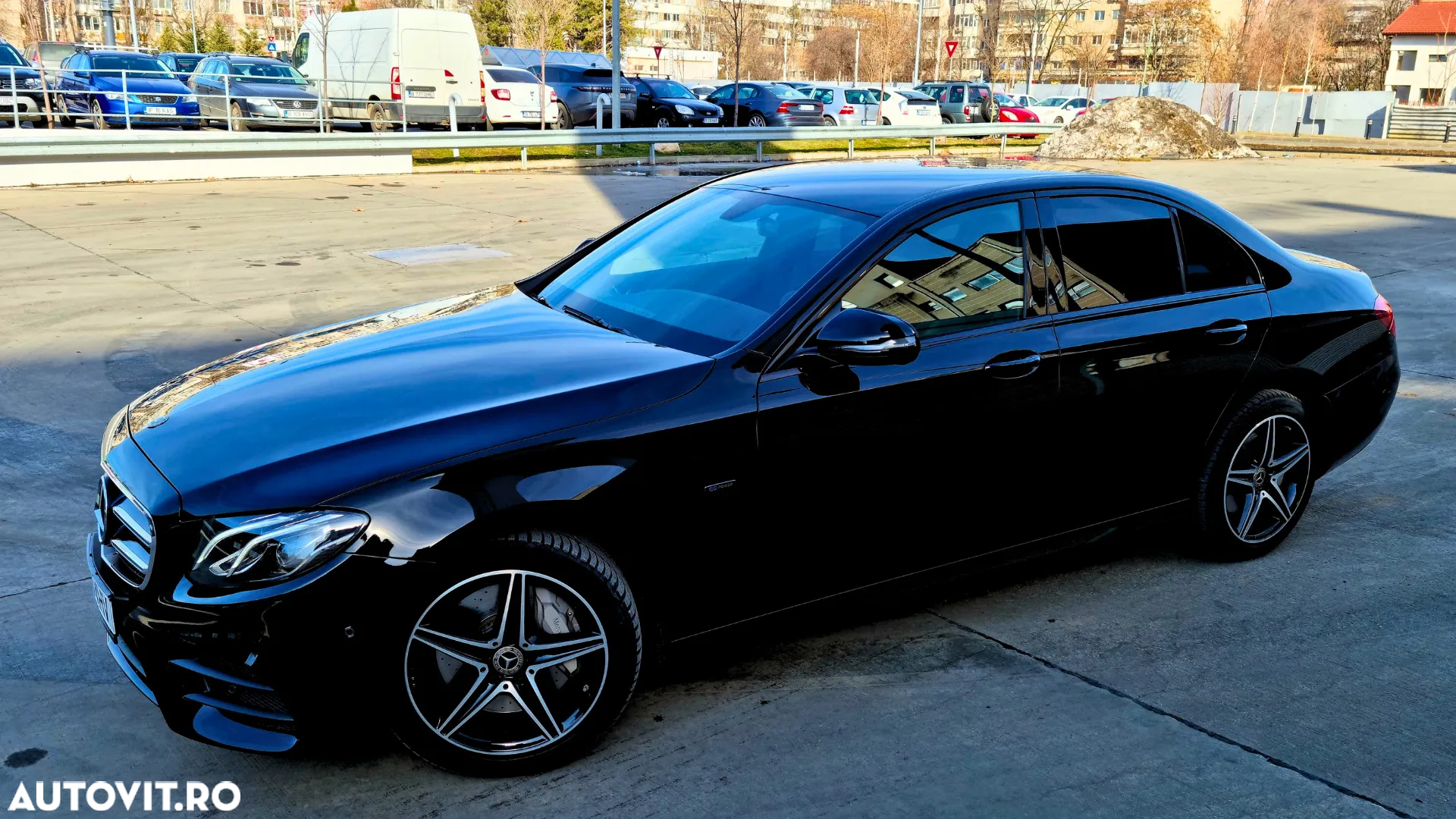 Mercedes-Benz E - 6