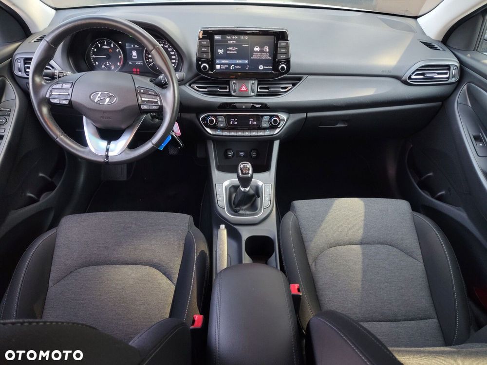 Hyundai i30 1.0 T-GDI Smart - 12